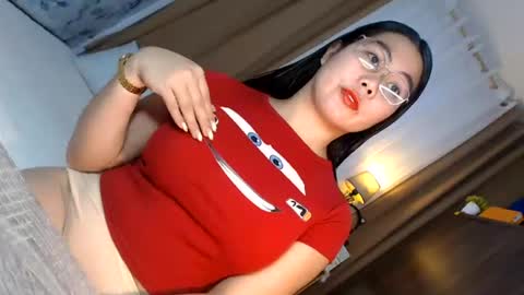 Queen Marga online show from July 16, 2:39 am