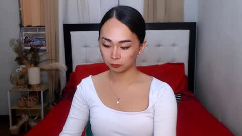 SWEET NATHALYA online show from January 2, 9:00 am