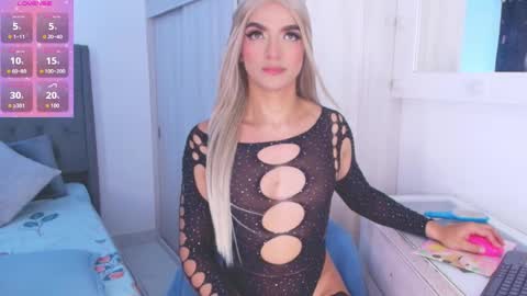 nattasha_dior online show from May 9, 12:23 pm