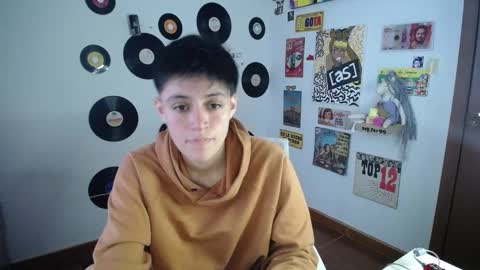 Snapshot of naty_lux19 chatting on March 3, 9:12 pm Fernanda online show from March 3, 9:12 pm