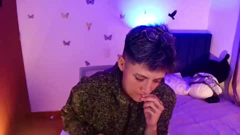 Fernanda online show from November 25, 8:05 am