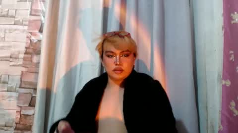 naughty_ursula21xxx online show from February 7, 12:28 pm