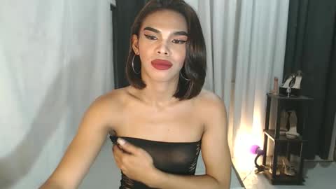 neomi online show from January 9, 6:46 pm