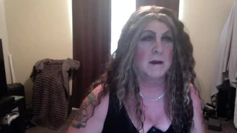 Nicole CD online show from May 18, 10:59 pm