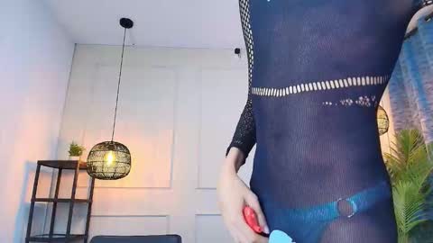 nikki_vesper online show from October 21, 12:29 pm