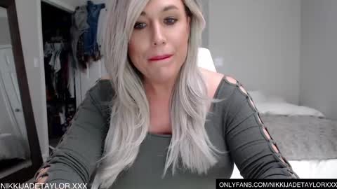 Nikki Jade Taylor online show from March 3, 4:34 am