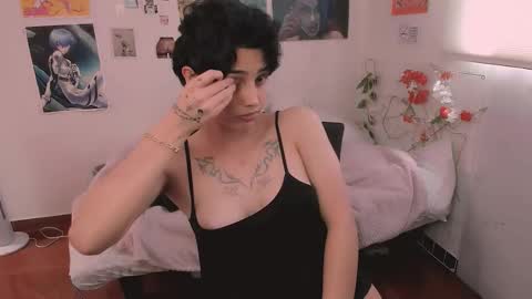 Nikylaine online show from October 16, 5:56 pm