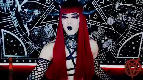 caroline online show from December 19, 12:45 am