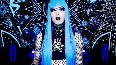 caroline online show from February 28, 3:48 am