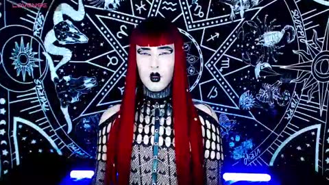 caroline online show from October 7, 1:06 am