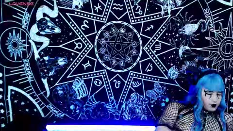 caroline online show from October 9, 1:18 am