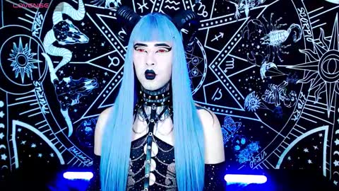 caroline online show from October 21, 1:31 am