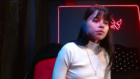 Noha Thomson online show from November 17, 2:44 am