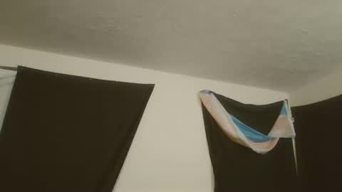 obsessed_glambert online show from April 12, 11:08 pm