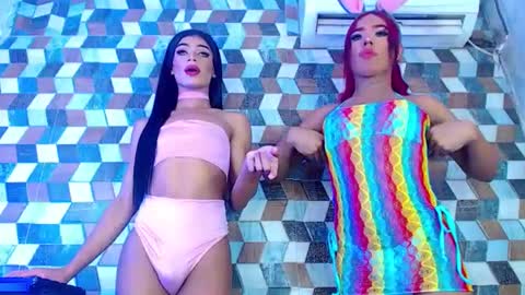 oficialsdollsxxx online show from December 18, 2:53 am