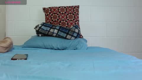 Jeannifer online show from March 16, 11:58 am