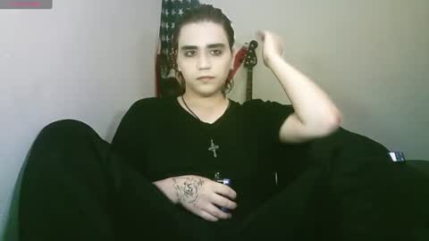 In bio online show from July 9, 10:25 pm