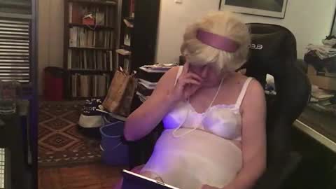 Pantyvioletlace online show from June 8, 1:28 am