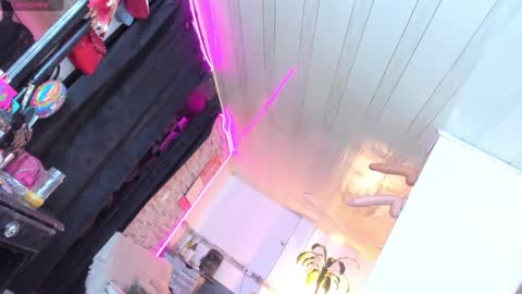 Snapshot of partysexgirls chatting on September 24, 4:18 am Nazaret online show from September 24, 4:18 am