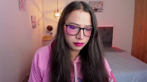 CALL ME PAULA  online show from November 11, 2:08 pm