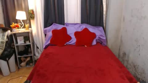 paulalawman online show from October 14, 3:51 am