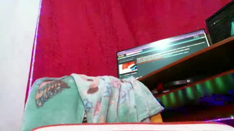Snapshot of paulavaltina21 chatting on February 18, 12:39 pm PAULA VALENTINA online show from February 18, 12:39 pm