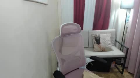 Jade online show from November 25, 8:22 pm