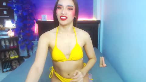 Snapshot of preciosa_banks69 chatting on February 7, 11:12 am Precious online show from February 7, 11:12 am