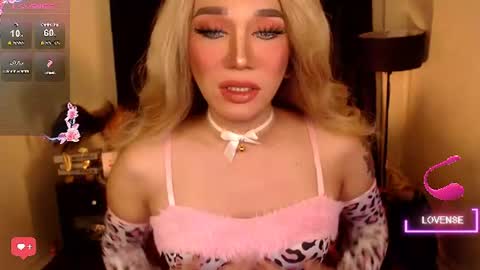 Rosedoll online show from July 22, 6:50 am
