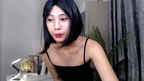 Snapshot of pretty_molly18 chatting on March 2, 1:53 pm Its me Molly 3 online show from March 2, 1:53 pm