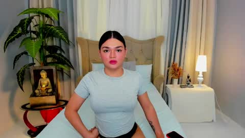 PrincessDONT FORGET TO FOLLOW ME online show from April 15, 5:40 pm