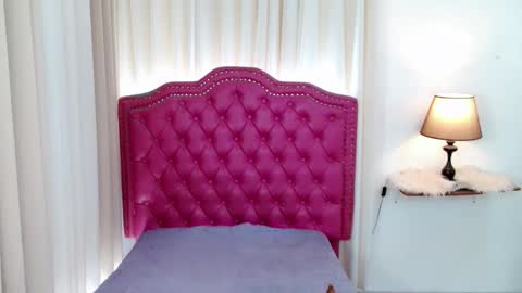 princessyanzy1 online show from April 14, 12:48 am