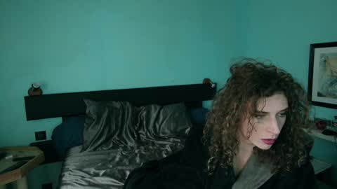 Snapshot of prxscillia_tx chatting on January 8, 12:58 pm prxscillia_tx online show from January 8, 12:58 pm