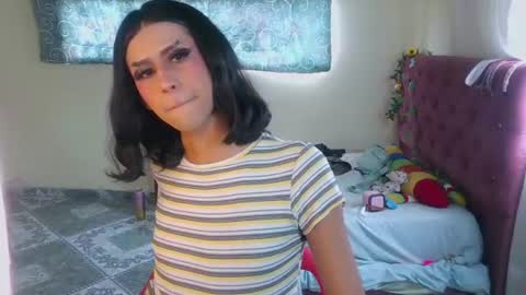 putinaicolls online show from June 12, 4:50 pm