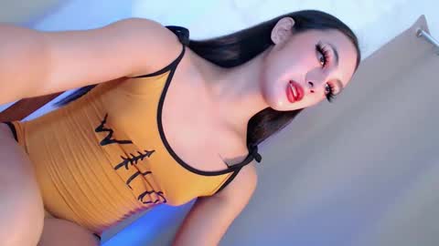 Snapshot of queen_danaya chatting on September 25, 5:58 am queen_danaya online show from September 25, 5:58 am