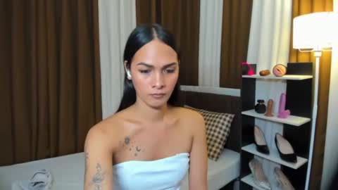 Queen Dyosa online show from November 10, 7:42 am