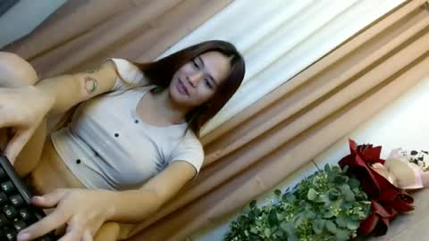 CALL ME YOUR QUEEN AIVY1 online show from July 2, 10:37 pm
