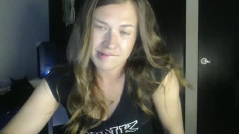 Snapshot of queennicky88 chatting on December 14, 5:07 am Nico online show from December 14, 5:07 am