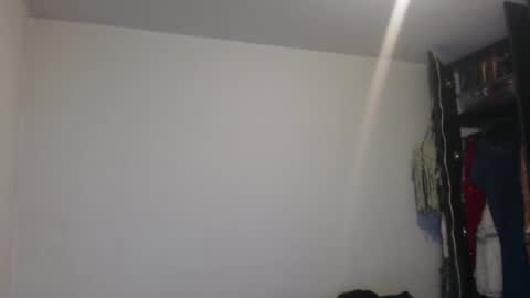 Snapshot of queennicky88 chatting on February 14, 1:45 am Nico online show from February 14, 1:45 am