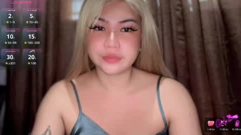 QUEEN online show from July 31, 5:40 am