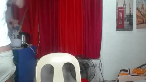 Snapshot of queensteffi chatting on October 16, 5:34 pm queensteffi online show from October 16, 5:34 pm