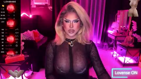 Snapshot of real_dom_phuta chatting on September 13, 11:54 pm Miss Katrina De Futah Goddess of HELL online show from September 13, 11:54 pm