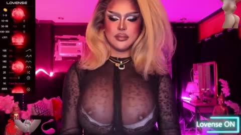 Snapshot of real_dom_phuta chatting on October 4, 2:18 pm Miss Katrina De Futah Goddess of HELL online show from October 4, 2:18 pm