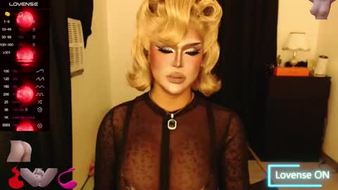 Snapshot of real_dom_phuta chatting on October 12, 12:40 pm Miss Katrina De Futah Goddess of HELL online show from October 12, 12:40 pm
