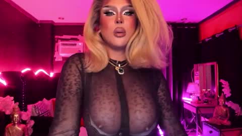 Snapshot of real_dom_phuta chatting on October 15, 1:27 am Miss Katrina De Futah Goddess of HELL online show from October 15, 1:27 am