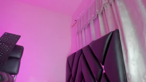 real_sweetbrina online show from June 27, 12:22 pm