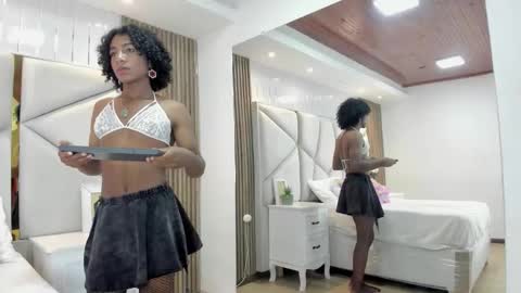 Snapshot of rebeca_brown_ chatting on October 16, 12:05 pm Rebeca online show from October 16, 12:05 pm