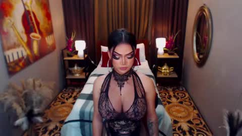 Snapshot of red_ivyy chatting on February 26, 4:14 am AsianRedivy online show from February 26, 4:14 am
