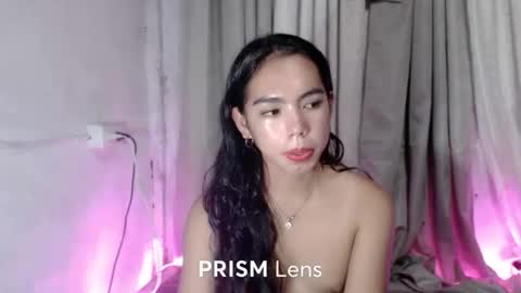 rennygurl online show from February 25, 10:20 am