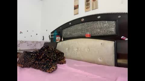 Rhythm and Rhyme online show from December 3, 3:05 pm